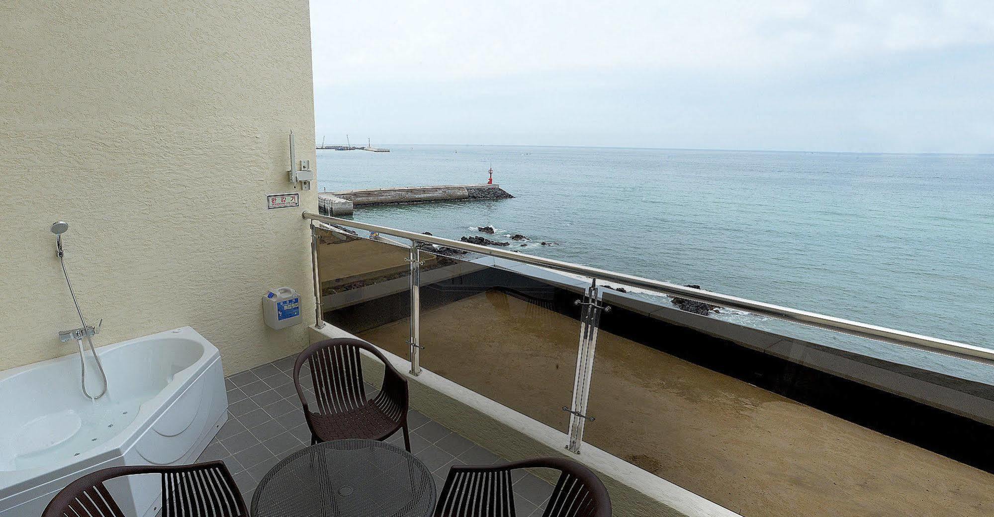 Sea Stay Hotel Jeju Extérieur photo